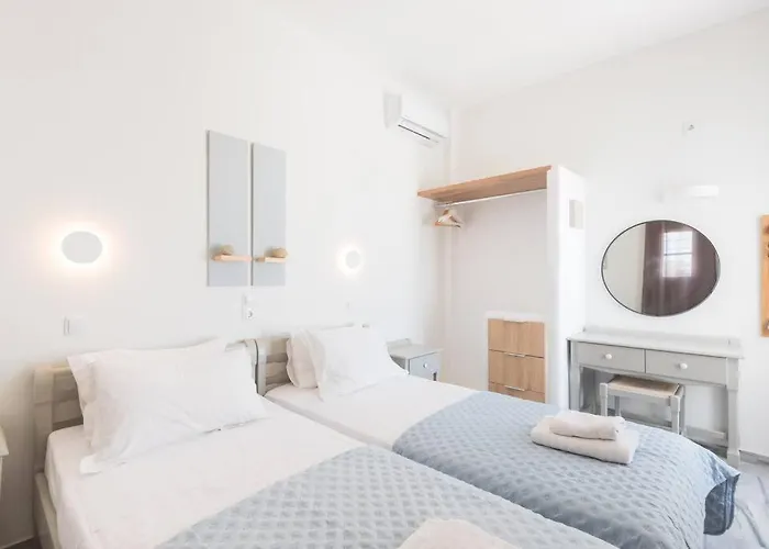 Swell S10 Maisonette With Private Jacuzzi In Lägenhet Naousa